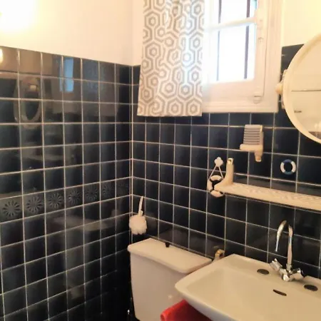 וילה Maison Saint-palais-sur-mer, 4 Pieces, 8 Personnes - Fr-1-305-159 סן-פאלה-סור-מר