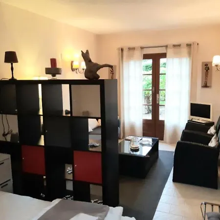 Maison Saint-palais-sur-mer, 4 Pieces, 8 Personnes - Fr-1-305-159