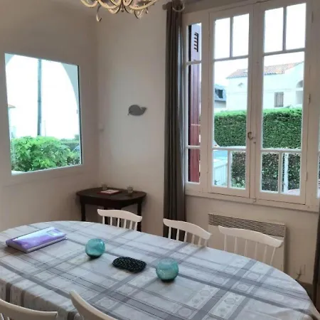 Maison Saint-palais-sur-mer, 4 Pieces, 8 Personnes - Fr-1-305-159 סן-פאלה-סור-מר