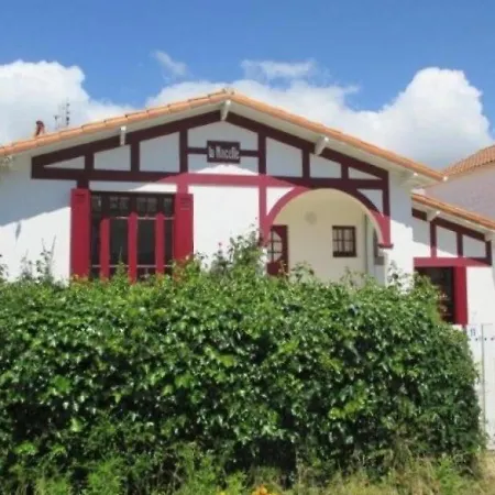 Maison Saint-palais-sur-mer, 4 Pieces, 8 Personnes - Fr-1-305-159 * סן-פאלה-סור-מר